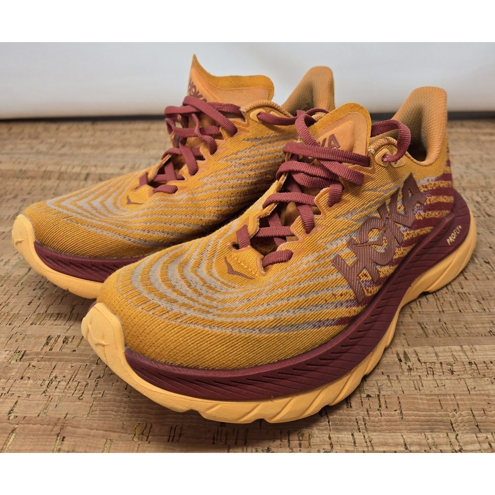Hoka One One Womens 6.5B Mach 5 1127894 AHRT Orange Running Shoes Sneakers